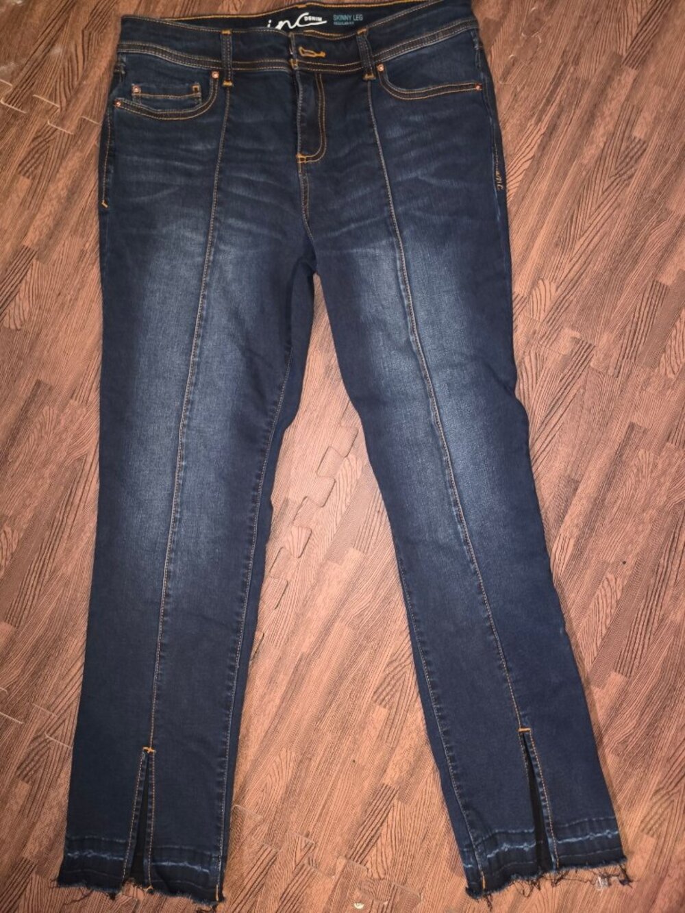 INC Womens Dark Wash Skinny Jeans With Frayed Hem Size 10